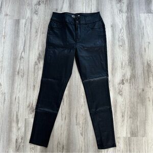 Seven7 size 12 Women's Skinny Jeans - Black